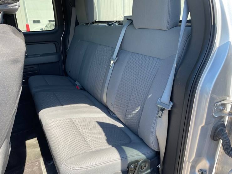 2012-ford-f150-xlt-image-32