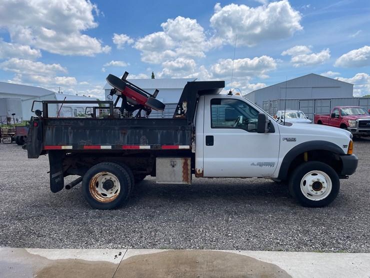 1999-ford-f550-image-4