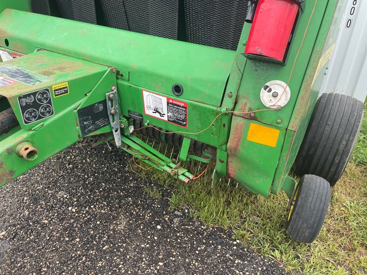 john-deere-566-image-8