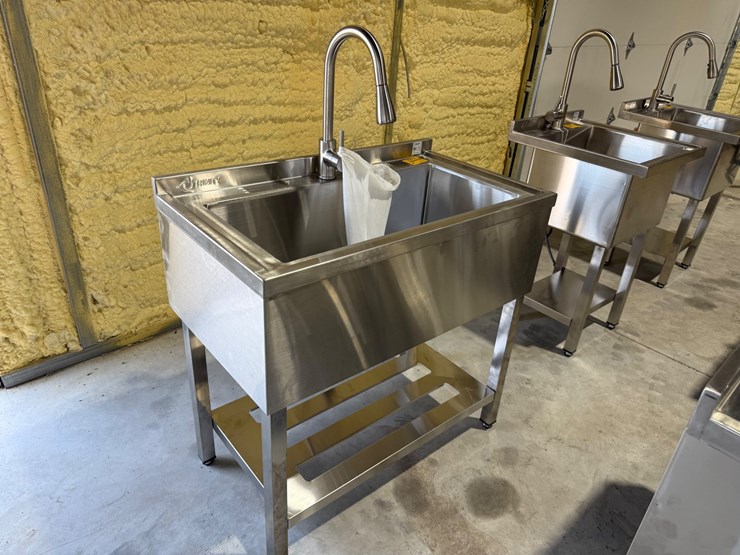 #49816-•-unused-trinity-36"-stainless-steel-sink-image-3