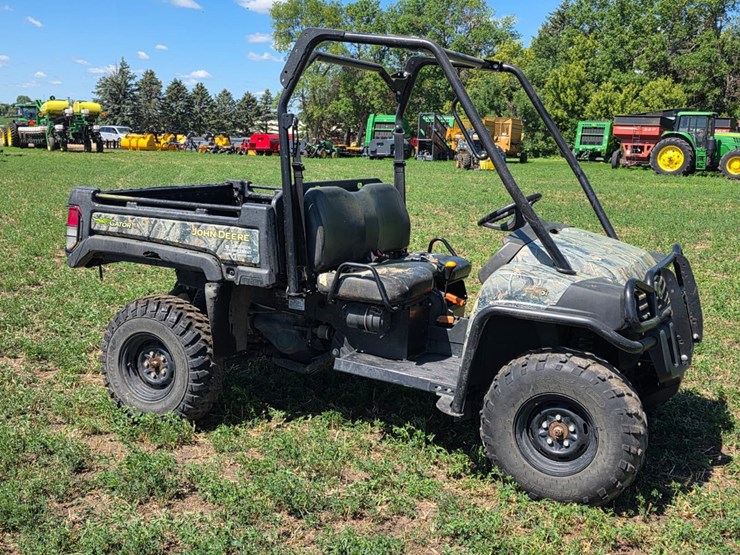 john-deere-gator-image-4