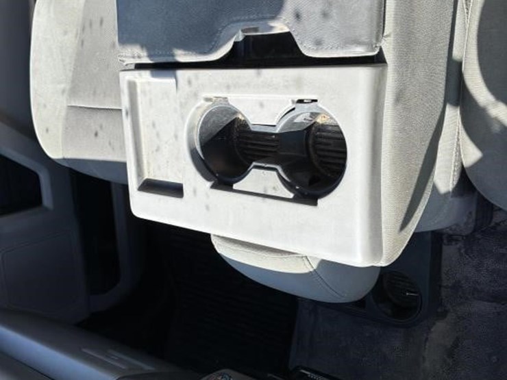 2018-ford-f350-image-22
