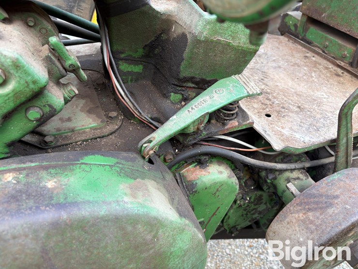 1954-john-deere-60-image-18