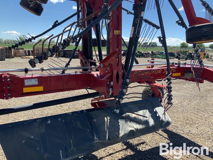 2015-new-holland-prorotor-3226-image-19