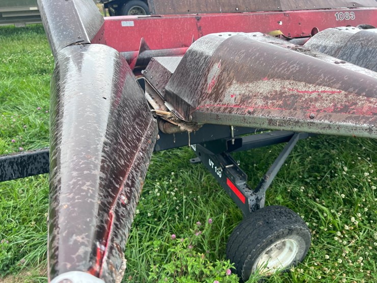 case-ih-1083-image-17