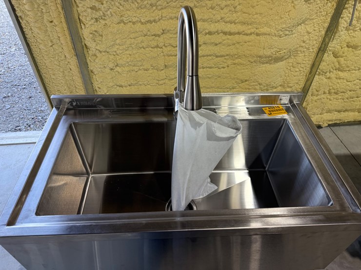 #49816-•-unused-trinity-36"-stainless-steel-sink-image-16