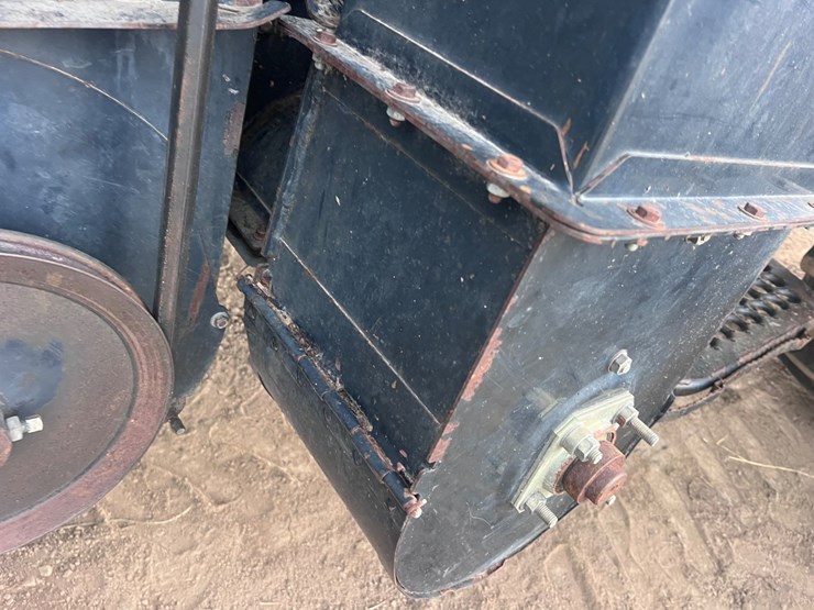 case-ih-8010-image-10