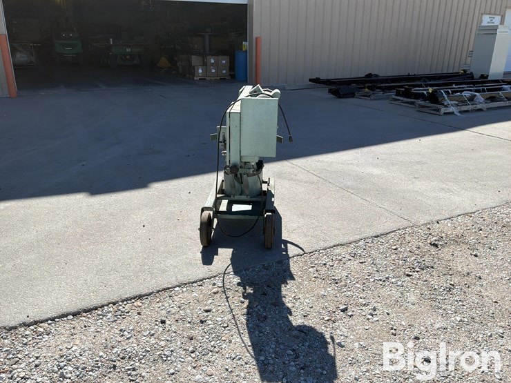 ellis-mitre-1600-band-saw-image-6