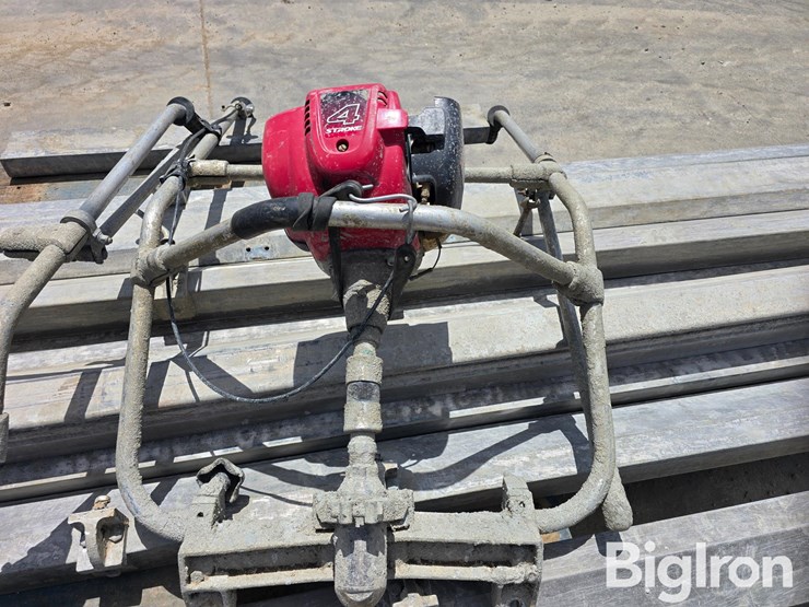 multi-vibe-vibrating-concrete-screed-image-20