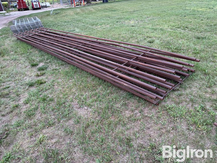 24'-6-bar-continuous-fence-image-7