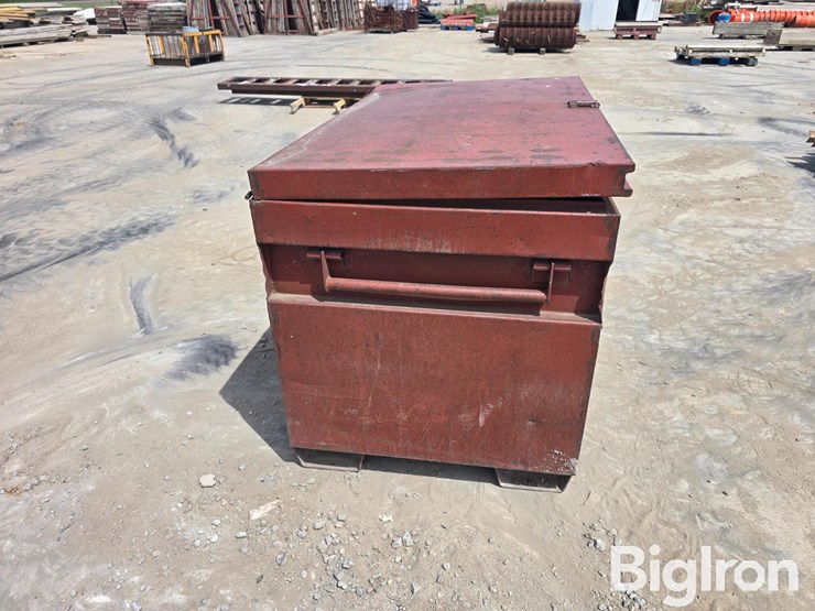 steel-job-box-w/form-hardware-image-4