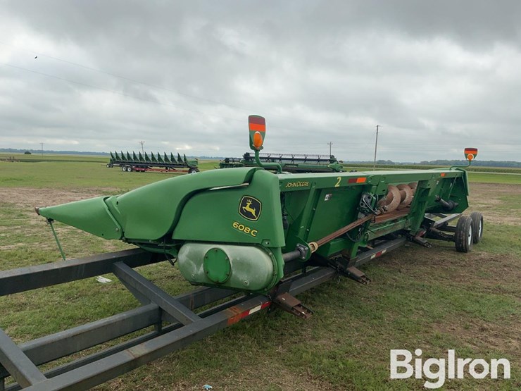 2013-john-deere-608c-image-7