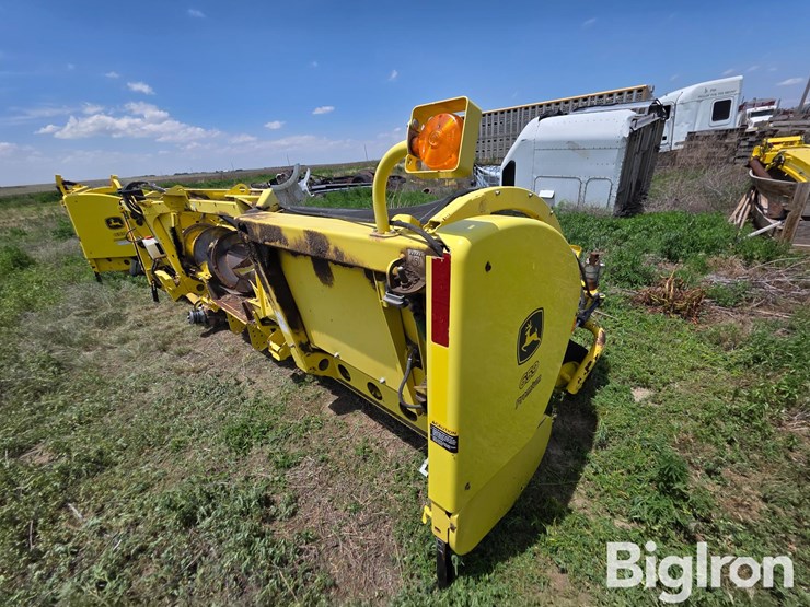 2019-john-deere-659-image-4