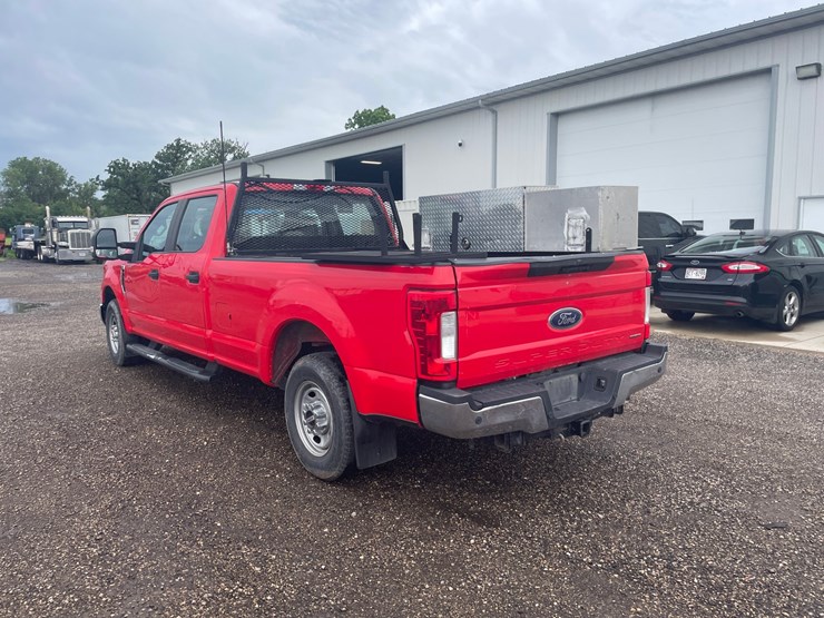 2019-ford-f250-xl-image-7