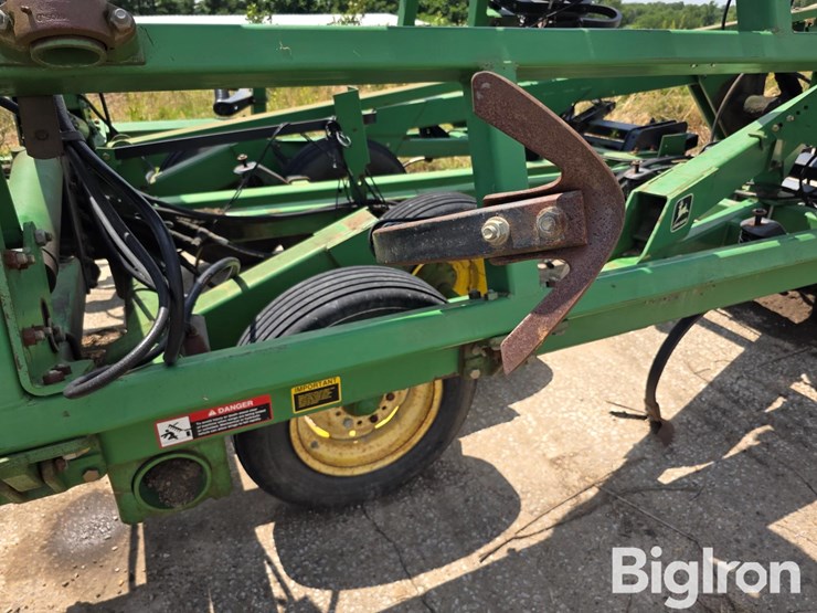john-deere-726-image-20