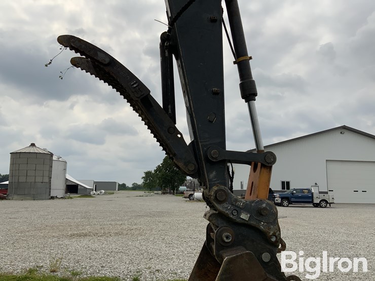 2007-deere-240d-lc-image-19