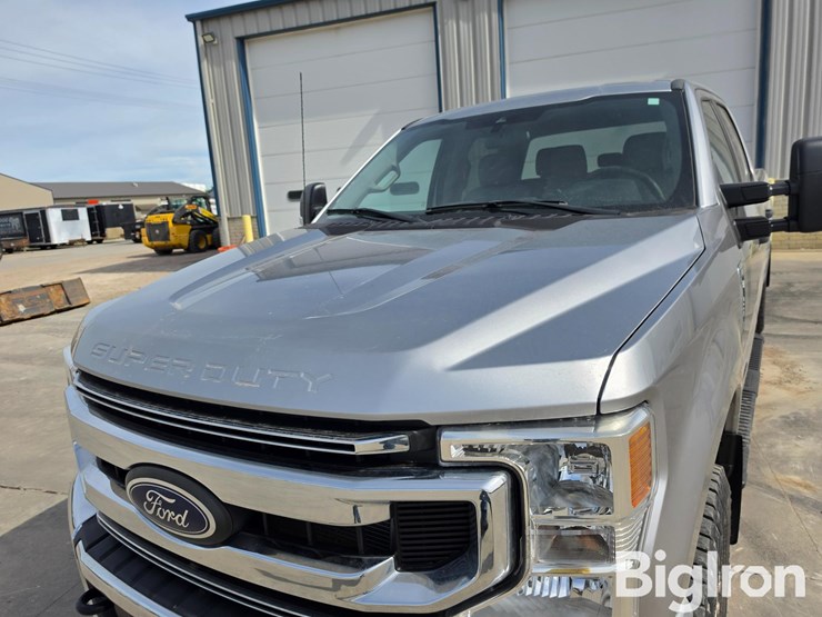 2021-ford-f250-xlt-image-16