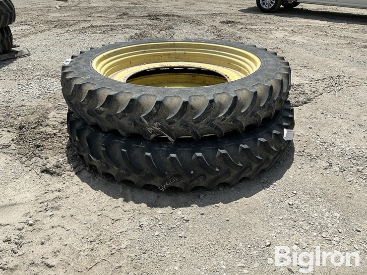 deere-tires-image-1