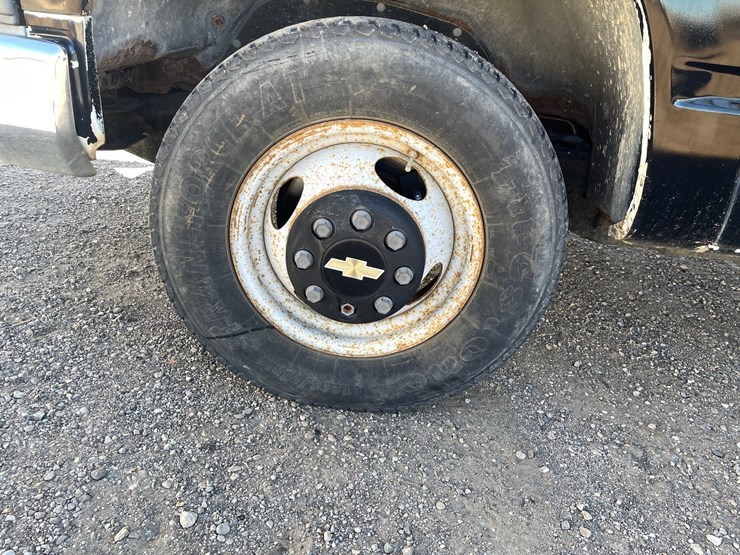 1997-chevrolet-3500-image-8
