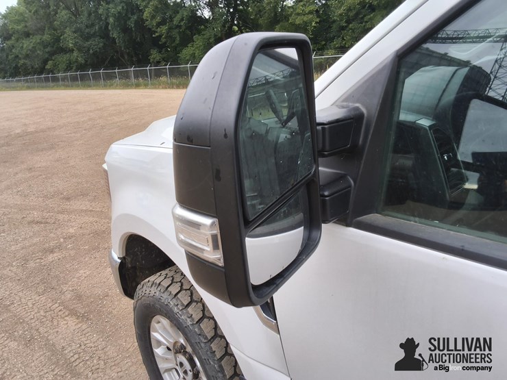 2020-ford-f350-image-9