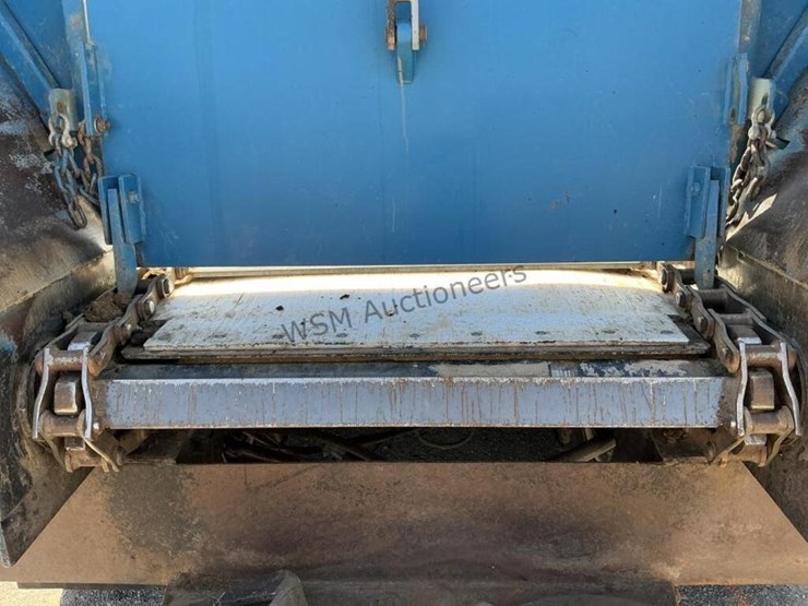 2010-versa-v-bottom-spreader-trailer-image-12