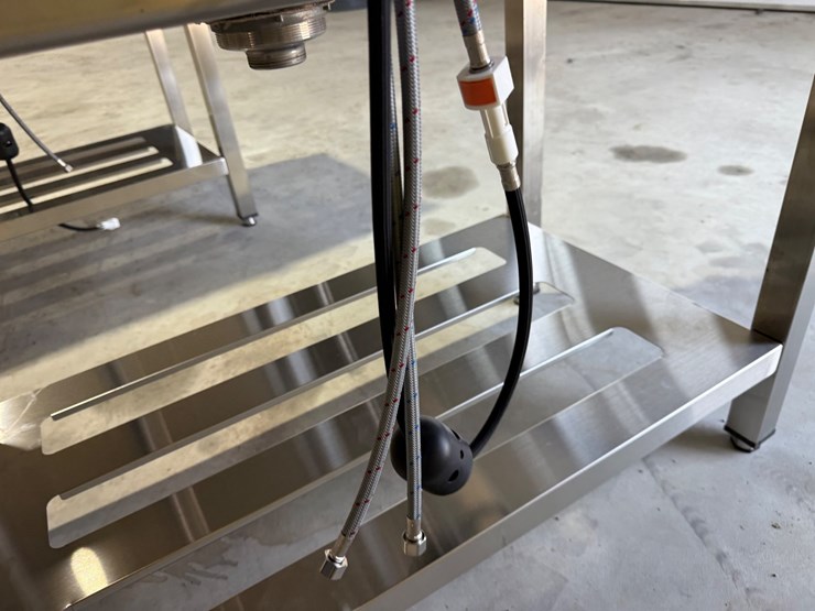 #49816-•-unused-trinity-36"-stainless-steel-sink-image-7