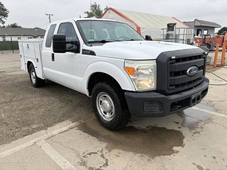 2014-ford-f250-image-2