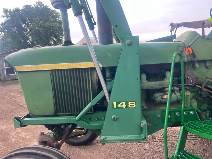 john-deere-4020-image-51