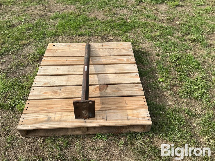 homemade-bale-spear-image-2