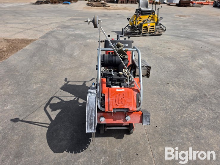 husqvarna-fs520-image-2