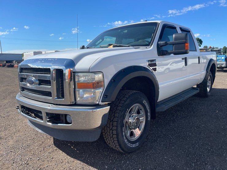 2009-ford-f250-xlt-image-1