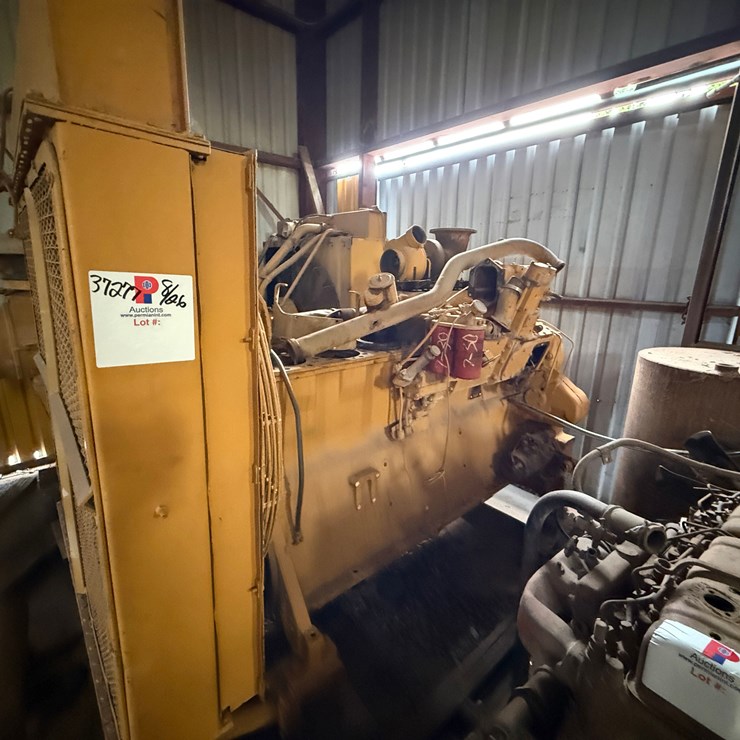 CATERPILLAR D353