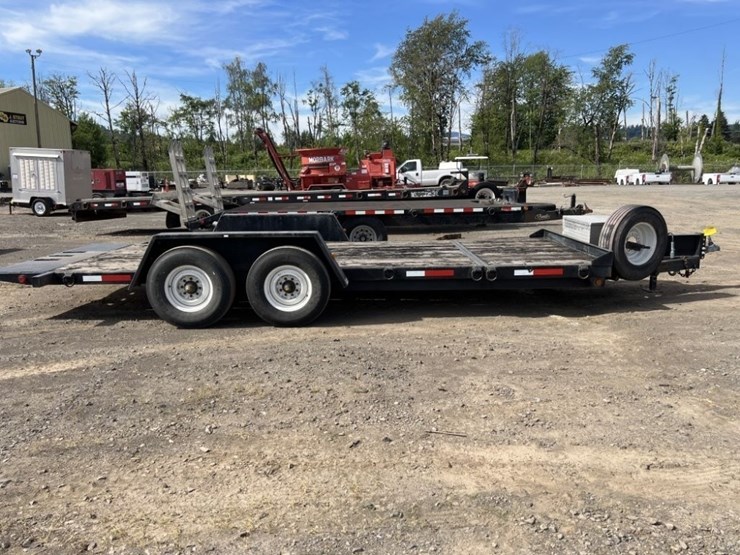 2000-walton-20'-t/a-equipment-trailer-image-3