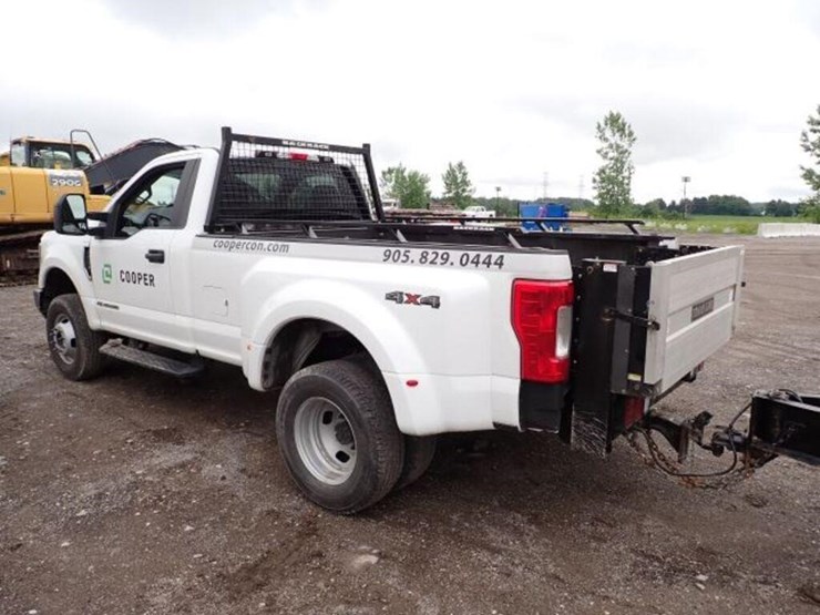 2019-ford-f350-xl-image-5