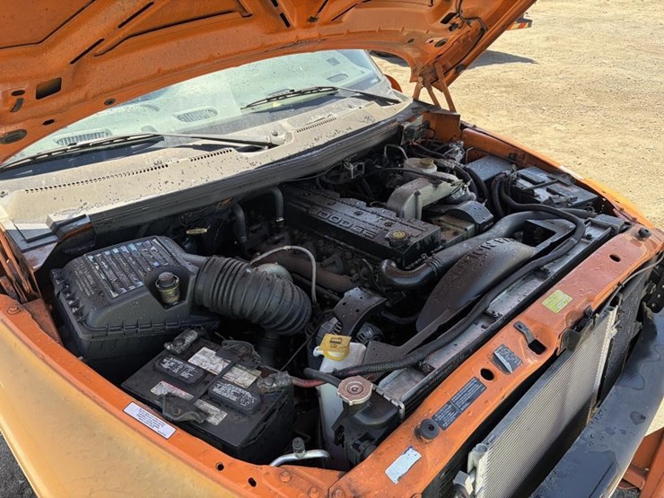 2001-dodge-2500-image-8