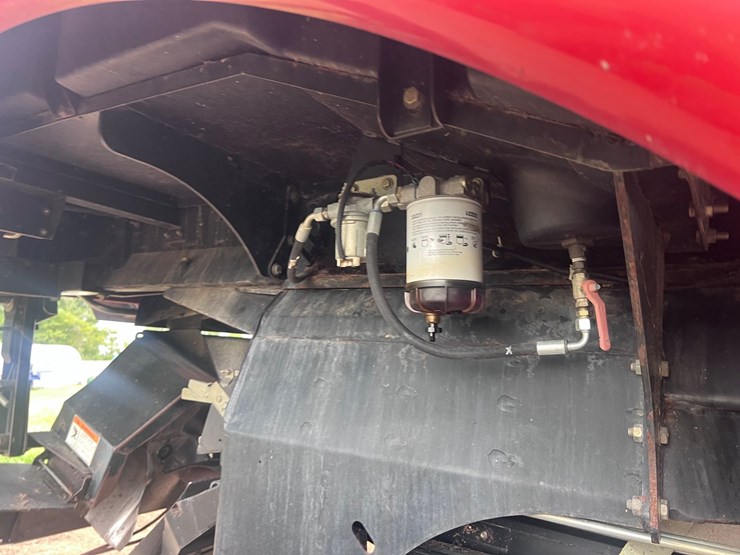 case-ih-8010-image-13