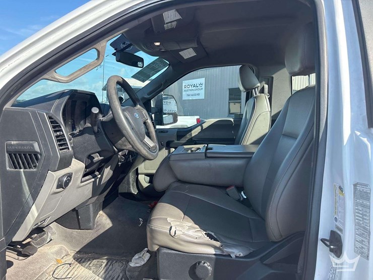 2019-ford-f250-image-11