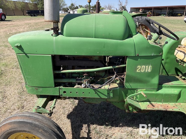 1961-john-deere-2010-image-12