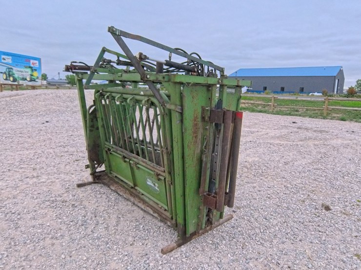#2036-•-powder-river-hydraulic-chute-image-3