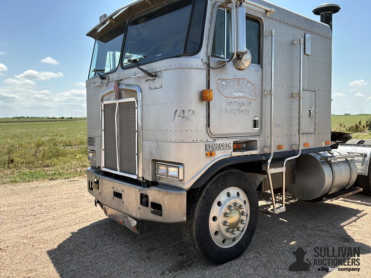 1985-kenworth-k100-image-20