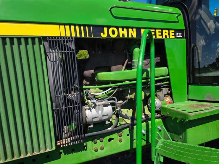 john-deere-4455-image-15