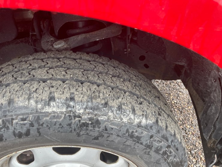 2018-ford-f150-xl-image-21
