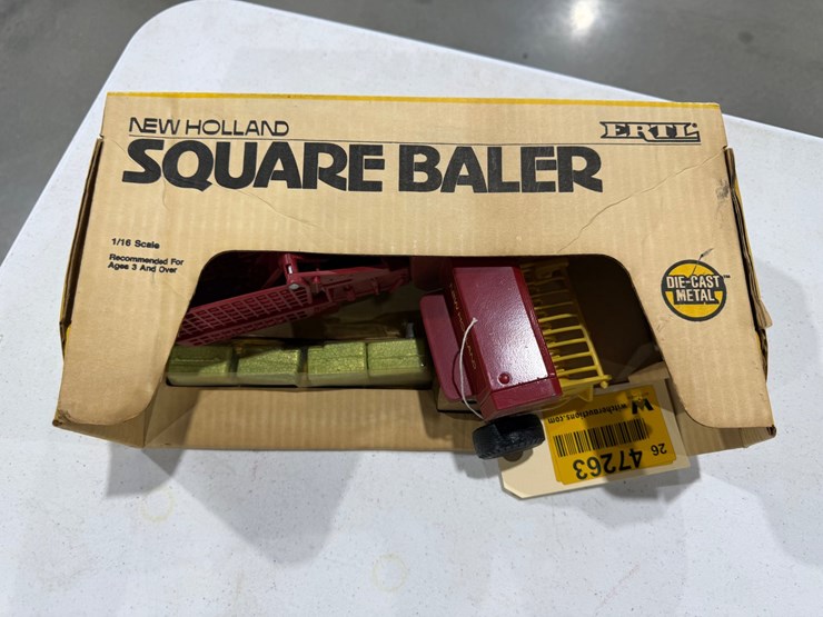 #47263-•-new-holland-square-baler-vintage-toy-image-6