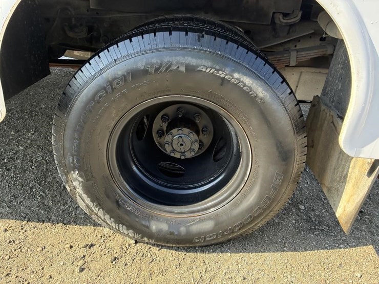 2004-ford-f350-image-7