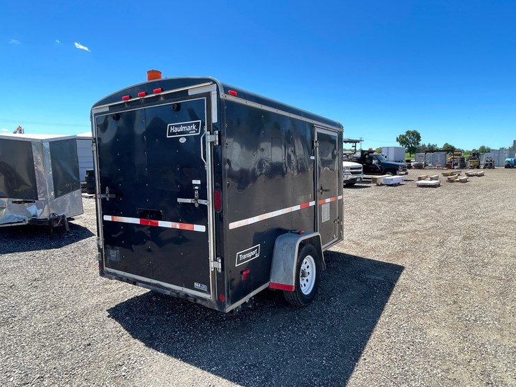 #2863-•-2004-haulmark-single-axle-enclosed-trailer-(has-wi-title)-image-5