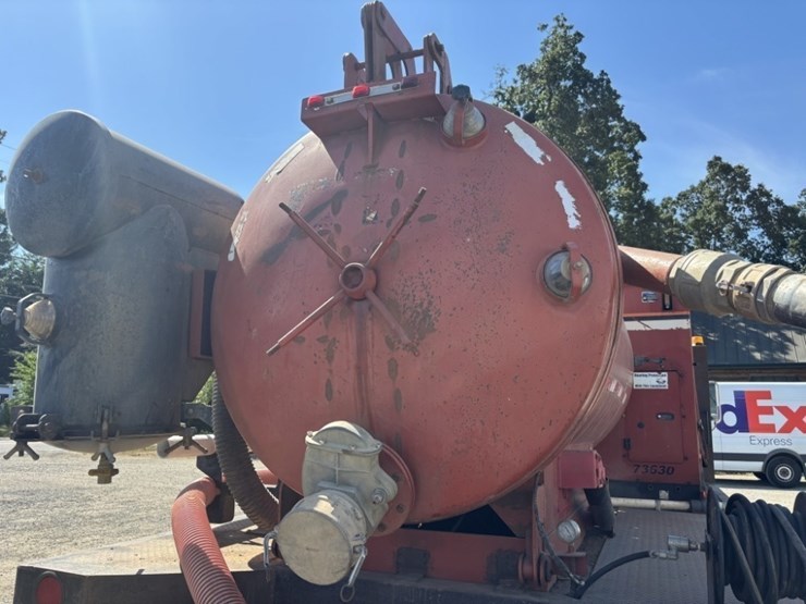 2006-ditch-witch-fx60-image-19