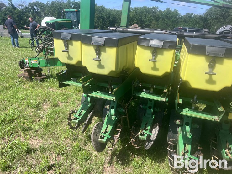 john-deere-1780-image-16