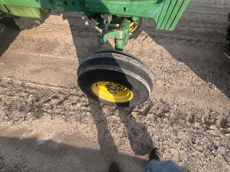 john-deere-4000-image-5
