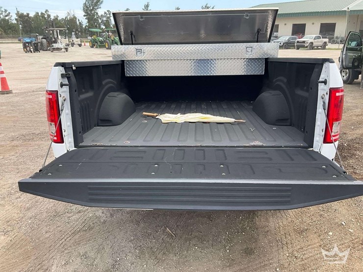 2017-ford-f150-image-22