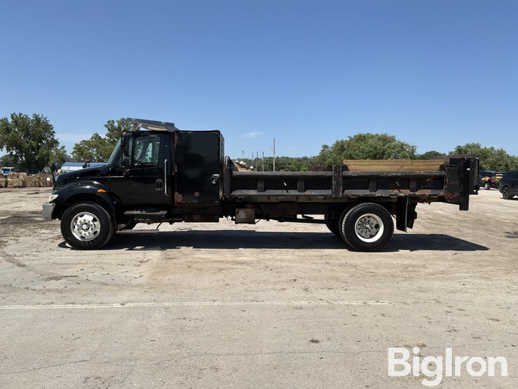 2007-international-durastar-4300-image-8